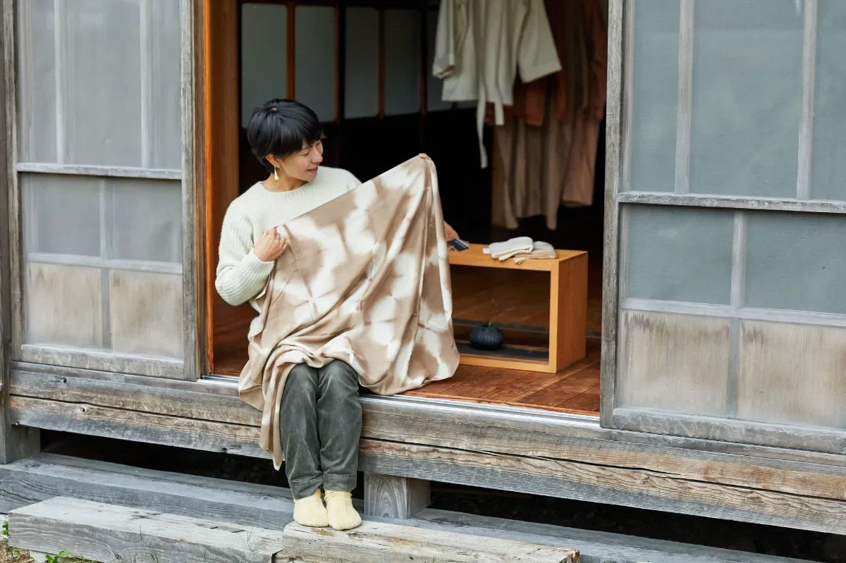 記事制作 「農作業着・たつけを蘇らせた石徹白洋品店が考える、地域に根ざしたのものづくり」|平野馨生里 /石徹白洋品店店主